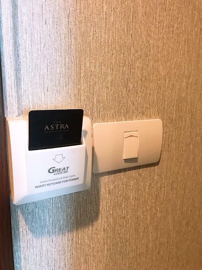 צ'יאנג מאי The Astra Suites מראה חיצוני תמונה
