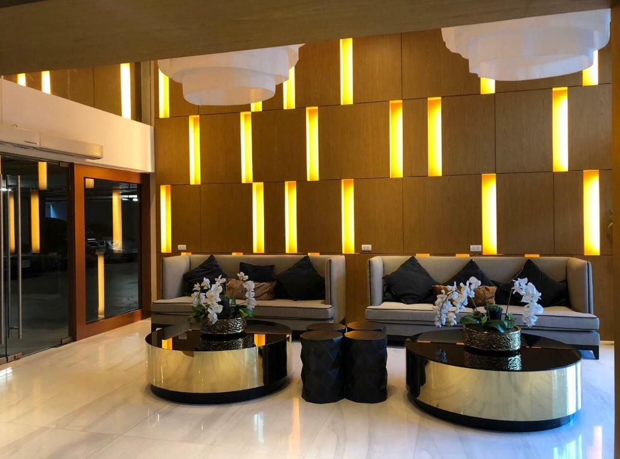 צ'יאנג מאי The Astra Suites מראה חיצוני תמונה